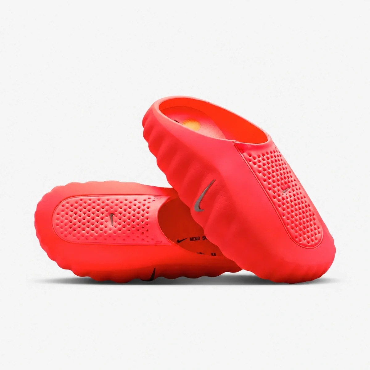 Nike Mind 001
