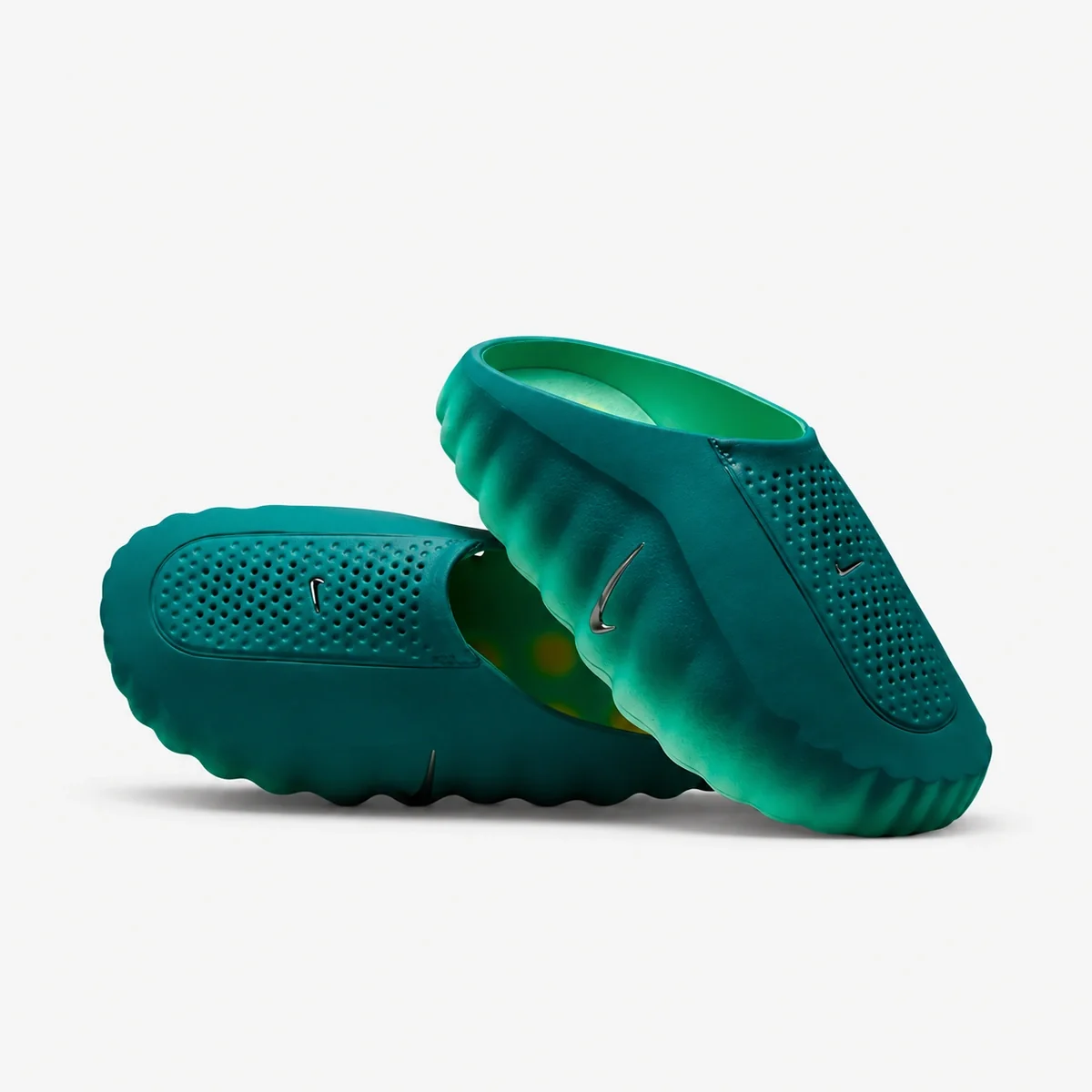 Nike Mind 001